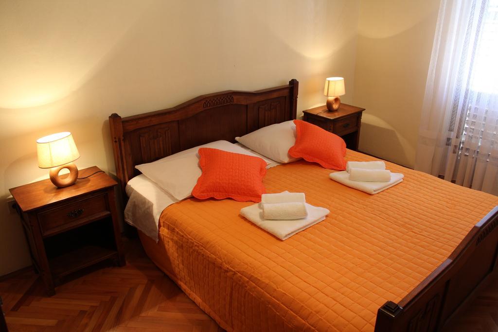 Apartments Stari Sibenik Grebaštica الغرفة الصورة