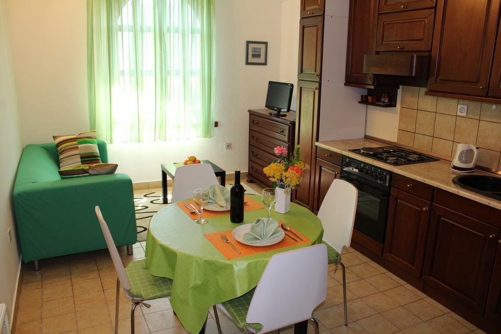 Apartments Stari Sibenik Grebaštica الغرفة الصورة
